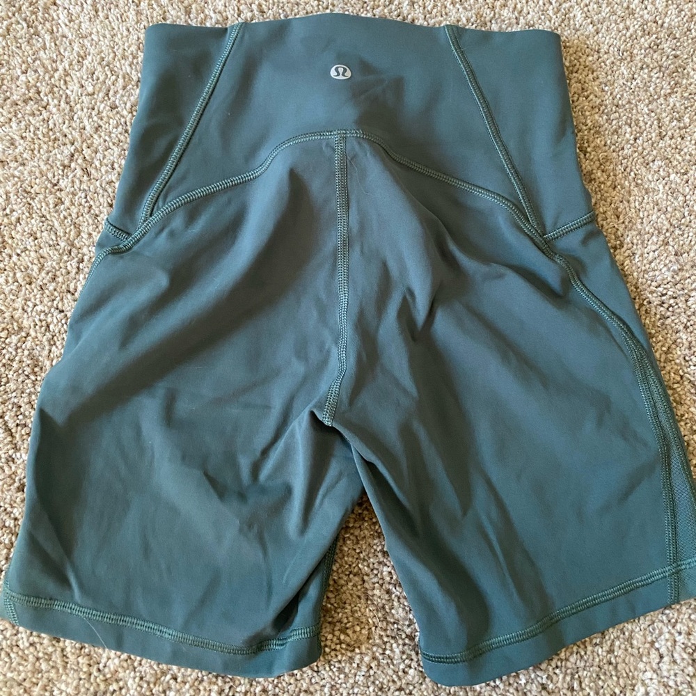 Lululemon Align shorts